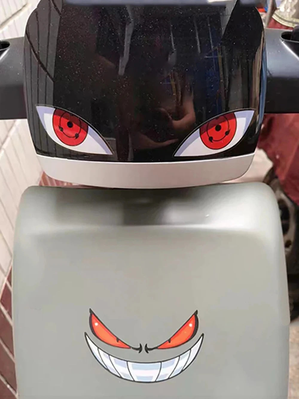 Motorcycle Body Stickers Electric Bike Head Decorative Sticker Devil Eyes Halloween Atmosphere Decal Universal for Car Motorbike