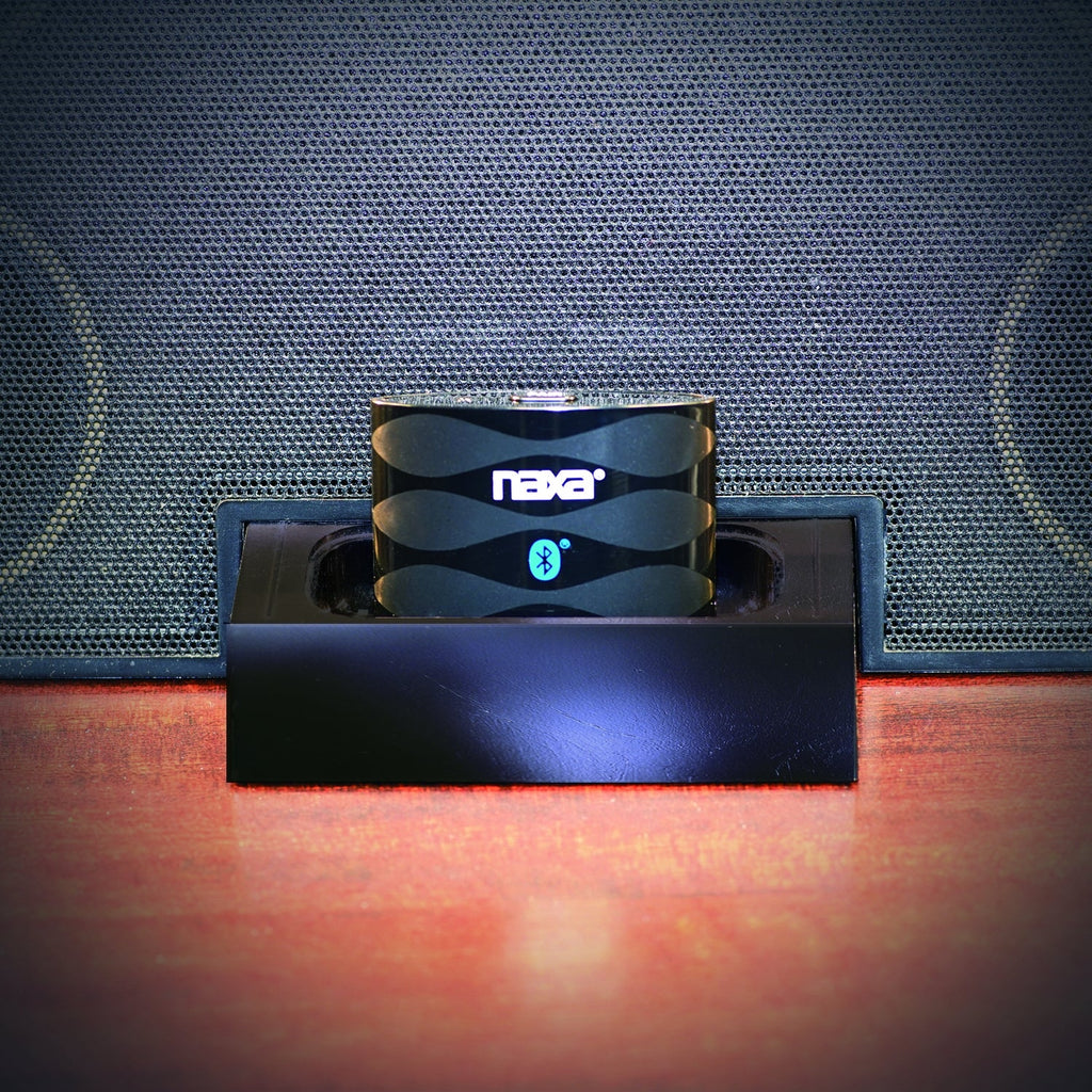 Naxa Wireless Audio Adapter with Bluetooth® for iPod® and iPhone® Dock