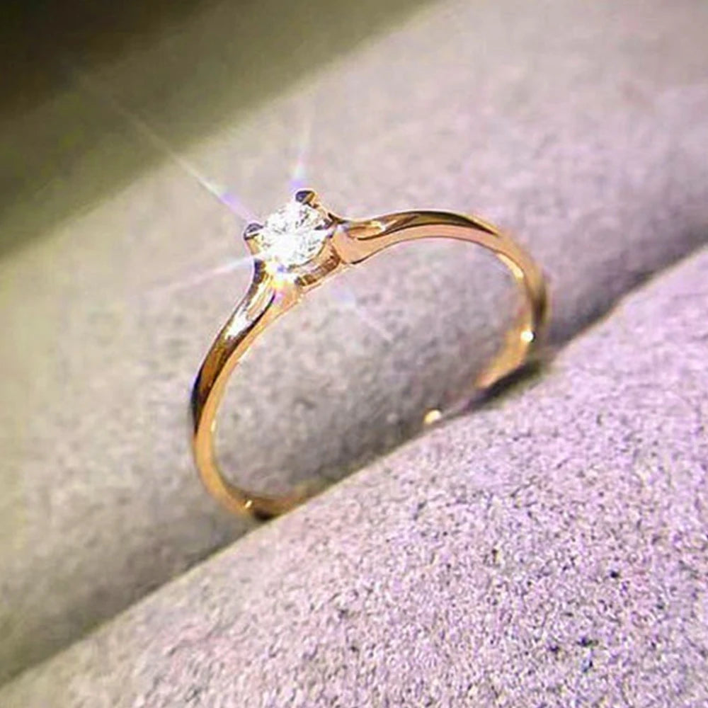 Huitan Minimalist Women's Wedding Rings with 4MM Cubic Zirconia Simple