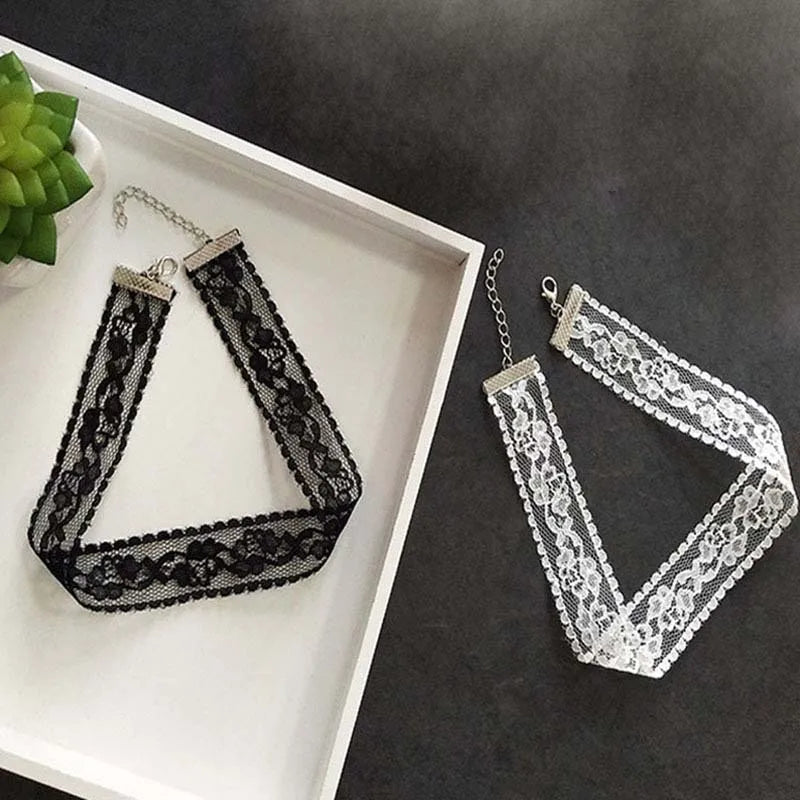 Short Lace Choker Nekclace for Women Girl Black White Color Fashion
