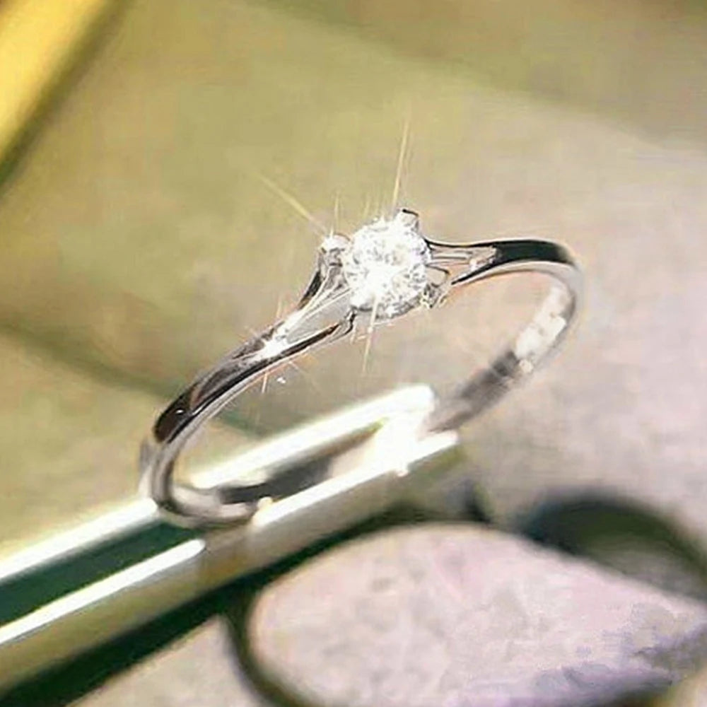 Huitan Minimalist Women's Wedding Rings with 4MM Cubic Zirconia Simple