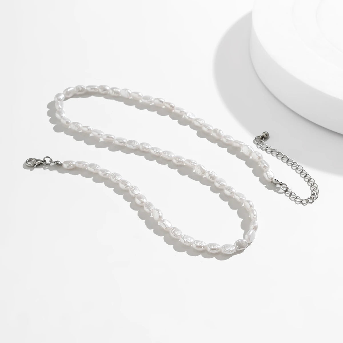 New Fashion Simple Faux Pearl Choker Necklace for Women Vintage